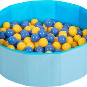 Piscine Bleue Pour Chiens Et Chats: Bain Estival Pratique